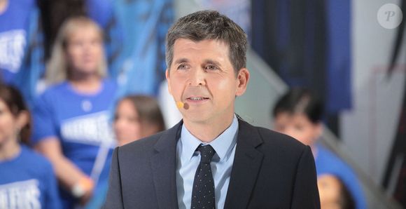 “Nous avons suivi Yaël Braun-Pive, présidente de l’Assemblée nationale, pendant plus d’un an”, explique le journaliste

Les porte-drapeaux pour les Jeux Olympiques et Paralympiques de Paris 2024 au Journal télévisé de France 2 en présence de Thomas Sotto à Paris, France, le 12 juillet 2024. © Jonathan Rebboah /Panoramic/Bestimage