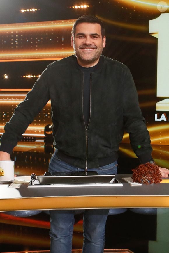 Exclusif  - Matthieu Lartot - Backstage - Enregistrement de l'émission "100% logique" présentée par C. Feraud et qui sera diffusée le le 5 avril 2025 au Studio du Lendit à Saint-Denis, France, le 20 décembre 2024. © Christophe Clovis / Bestimage