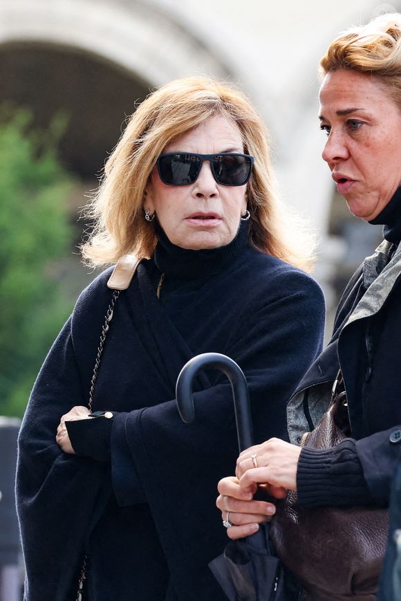 Nicole Calfan aux arrivées des obsèques d'Emilie Dequenne au cimetière Père Lachaise à Paris, France, le 26 mars 2025. © Dominique Jacovides/Bestimage