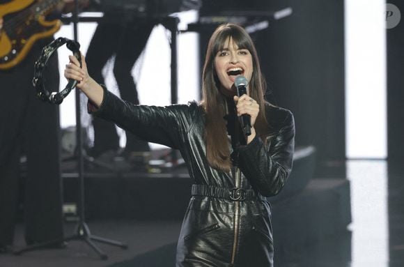 Clara Luciani - Cérémonie de la 40ème édition des Victoires de la Musique à la Seine Musicale à Boulogne-Billancourt, France, le 14 février 2025. © Coadic Guirec/Bestimage
