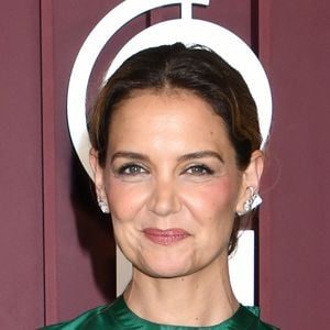Katie Holmes assiste à la 78e cérémonie annuelle des Tony Awards au Radio City Music Hall le 8 juin 2025 à New York.

Photo Press Service / BESTIMAGE