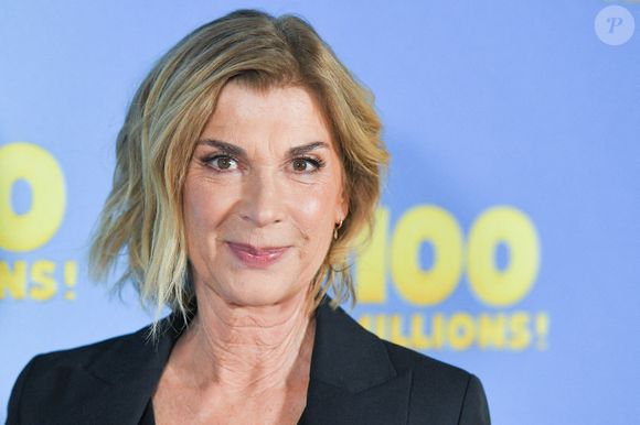 Michèle Laroque à l'avant-première du film "100 millions" au Pathé Wepler à Paris, le 17 mars 2025. 

Photo : Christophe Clovis / Bestimage