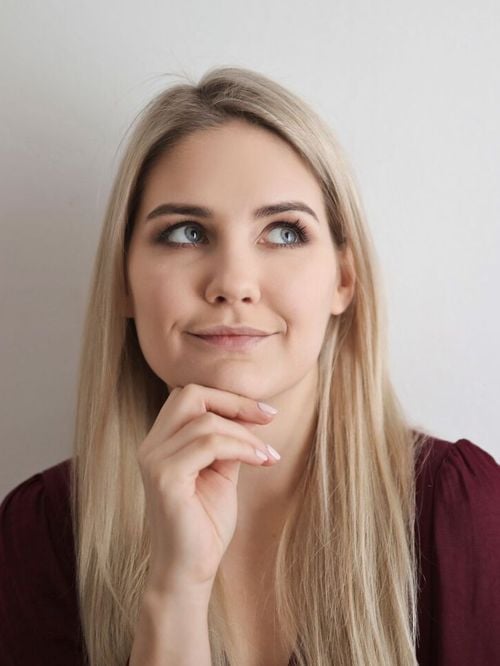 Vous gardez toutes vos boîtes, sacs et emballages "au cas où" ? La psychologie explique pourquoi