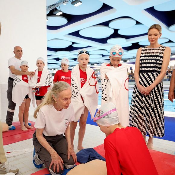 La princesse Charlène de Monaco, Brigitte Macron lors de l'opération Water Safety Day à la piscine du stade Louis II à Monaco le 8 juin 2025.
© Dominique Jacovides / Bestimage