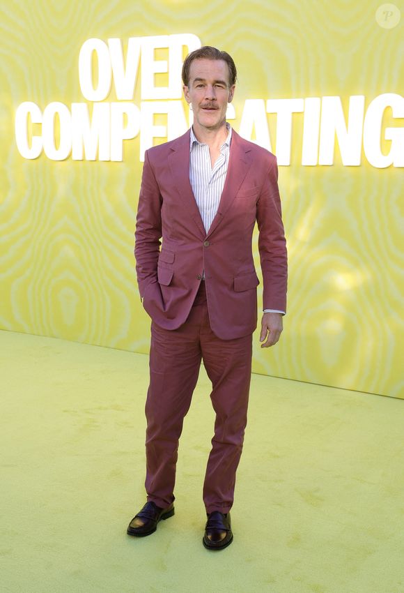Malgré son absence, il avait suivi la cérémonie. 

James Van Der Beek aux USA le 14 mai 2025. Photo par Fati S/ABACAPRESS.COM