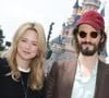 Le parc Disneyland Paris s'est transformé en une scène musicale géante pour accueillir le Disney Music Festival...
Exclusif - Virginie Efira et son compagnon Niels Schneider au lancement du Disney Music Festival à Disneyland Paris. © Coadic Guirec / Bestimage