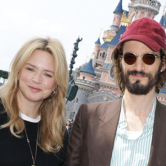 Le parc Disneyland Paris s'est transformé en une scène musicale géante pour accueillir le Disney Music Festival...

Exclusif - Virginie Efira et son compagnon Niels Schneider au lancement du Disney Music Festival à Disneyland Paris. © Coadic Guirec / Bestimage