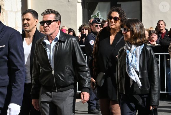 Si quelques personnalités en lien avec l’émission "Loft Story" ont répondu présents... 

Steevy Boulay, Benjamin Castaldi, Julie Mercy, Alexia Laroche-Joubert - Obsèques de Loana Petrucciani dans la cathédrale Sainte-Réparate à Nice le 10 avril 2026. L'ancienne star de téléréalité a été retrouvée morte dans son appartement niçois par les autorités, le 25 mars dernier. © Bruno Bebert/Bestimage