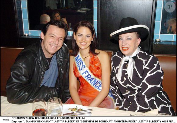 Laëtitia Bléger avec Jean-Luc Reichmann et Geneviève de Fontenay aux Bains Douches. RACHID BELLAK / BESTIMAGE