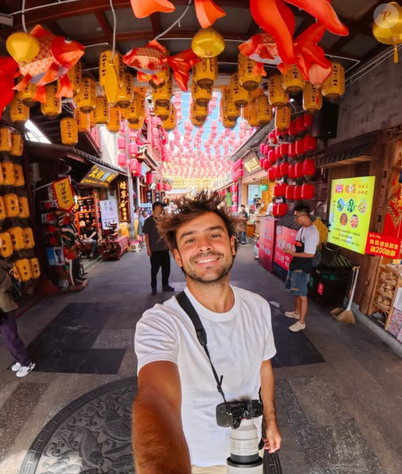 Il vient d'acheter un studio à la montagne.

Jérémy Raffin, aventurier emblématique de "Koh-Lanta".