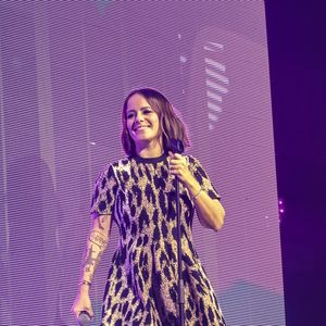 Alizée revient sur scène après 20 ans d'absence
Exclusif - Alizée Lyonnet lors de la tournée des années 2000 "I Gotta Feeling" au Dôme de Paris le 14 mars 2026.
© Jack Tribeca / Bestimage