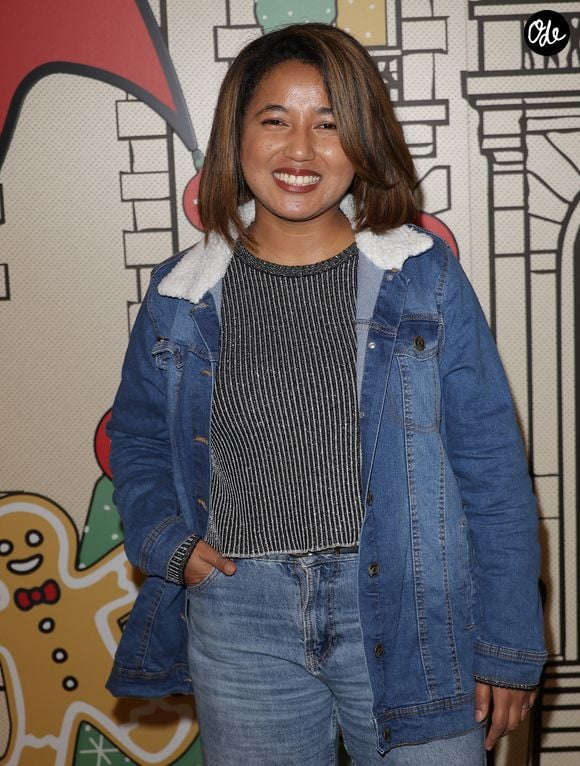Anisha Jo (star Academy 2022) lors de l'ouverture d'un pop-up éphémère Star Academy inspiré du château de Dammarie-les-Lys dans le quartier de la République à Paris baptisé "L’appart de Noël" le 17 décembre 2025.
 © Coadic Guirec / Bestimage