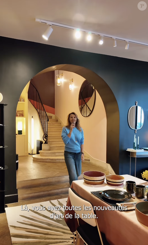 Elle dévoile aux internautes toutes les nouvelles tendances : comme sa vaisselle douce et colorée. 

Capture d'écran Instagram de Sarah Poniatowski.