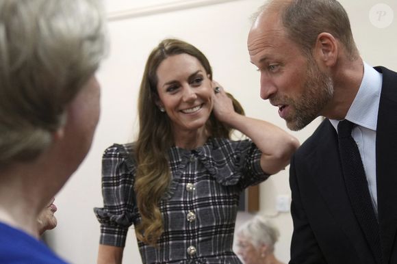 Toutefois, les voisins du prince et de la princesse de Galles s'y opposent fortement.

Le prince William, prince de Galles et Catherine Kate Middleton, princesse de Galles sont en visite à la fédération nationale des femmes à Sunningdale, dans le Berkshire le 8 septembre 2025.