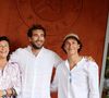 Depuis plusieurs années, les Kretz ont su construire un véritable empire immobilier.

La famille Kretz (série L'Agence sur TMC et Netflix) - Célébrités au Village lors des Internationaux de France de tennis de Roland Garros. © Jacovides-Moreau/Bestimage