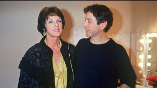 "Trois jours après..." : Anny Duperey a eu 2 enfants avec Bernard Giraudeau, leur fils Gaël a pris une décision importante quand son père s'est éteint