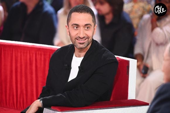 Exclusif - Jimmy Mohamed - Enregistrement de l'émission "Vivement dimanche" .

© Guillaume Gaffiot / Bestimage