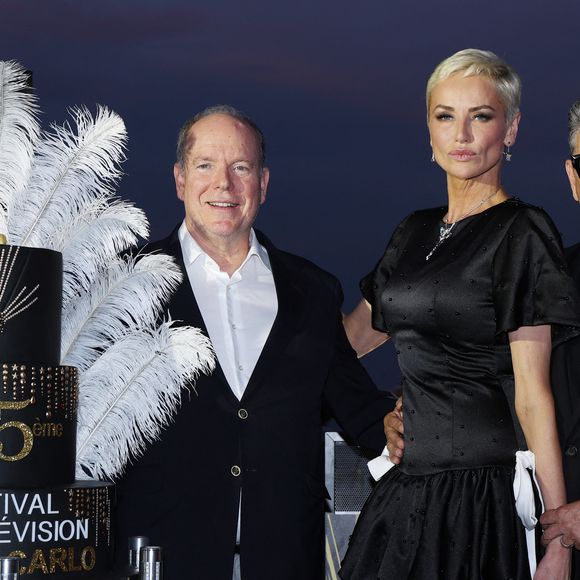 Le prince Albert II de Monaco, Adriana Karembeu et son compagnon Marc Lavoine lors de la soirée du 65e anniversaire du Festival de télévision de Monte-Carlo au Monte-Carlo Bay, le 15 juin 2026.

© Denis Guignebourg / Bestimage