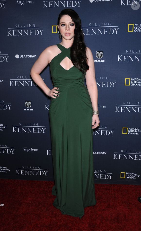 Selon "Variety", la cause de son décès restera un mystère puisque la famille de la défunte aurait refusé qu'une autopsie soit faite. 

Michelle Trachtenberg a la premiere du film "Killing Kennedy" au cinema Saban a Los Angeles. Le 4 novembre 2013. (AGENCE / BESTIMAGE).