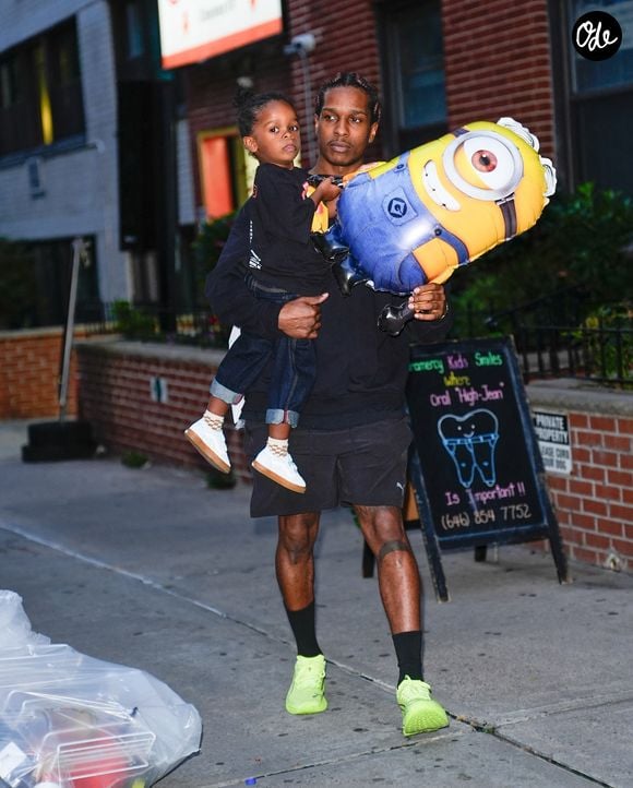 A$AP Rocky avec son fils à New York en 2026
©Backgrid USA / Bestimage