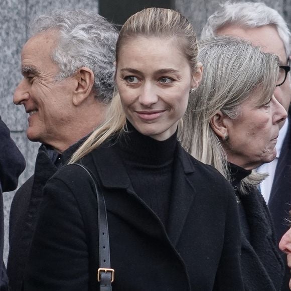 Beatrice Borromeo et la princesse Caroline de Hanovre - Obsèques de Fernanda Biffi Casiraghi (99 ans), mère de Stefano Casiraghi, à Fino Mornasco, Italie, le 9 décembre 2024. © Emanuele Roberto De Carli/IPA via ZUMA Press/Bestimage