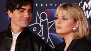 "Je suis tradi" : Louane, mariée à Florian Rossi, s'exprime sur ses goûts en termes de cérémonie