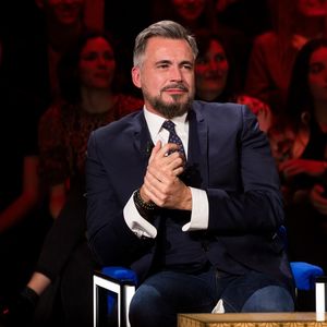 Olivier Minne a pris une grande décision, celle de quitter France Télévisions et donc "Fort Boyard".

Exclusif - Olivier Minne - Enregistrement de l'émission "La Boîte à secrets" à Paris, présentée par F.Bollaert, et diffusée sur France 3.
© Tiziano Da Silva / Bestimage
