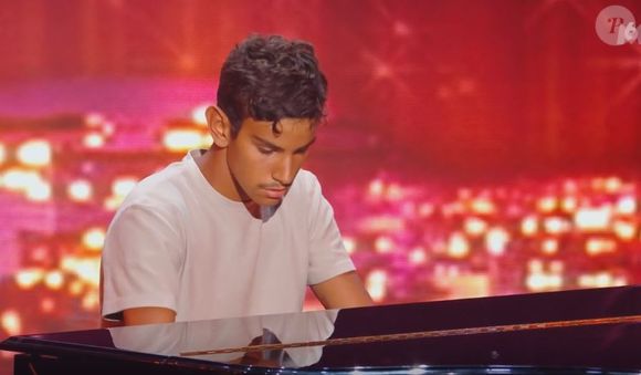 Rayane, un candidat d'"Incroyable talent" qui a ému tout le monde lors de l'émission du 18 octobre 2022, sur M6