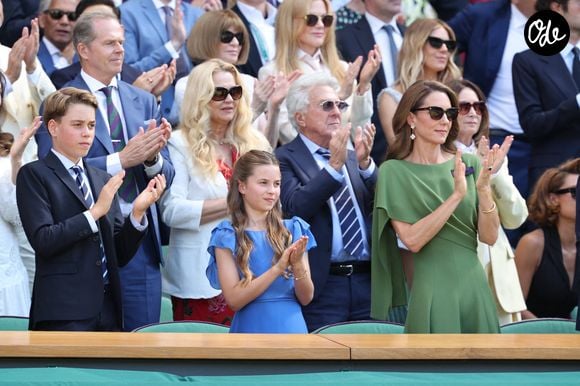 La princesse Charlotte, le prince George et Kate Middleton à Wimbledon, le 12 juillet 2026.

© Mirrorpix / Bestimage