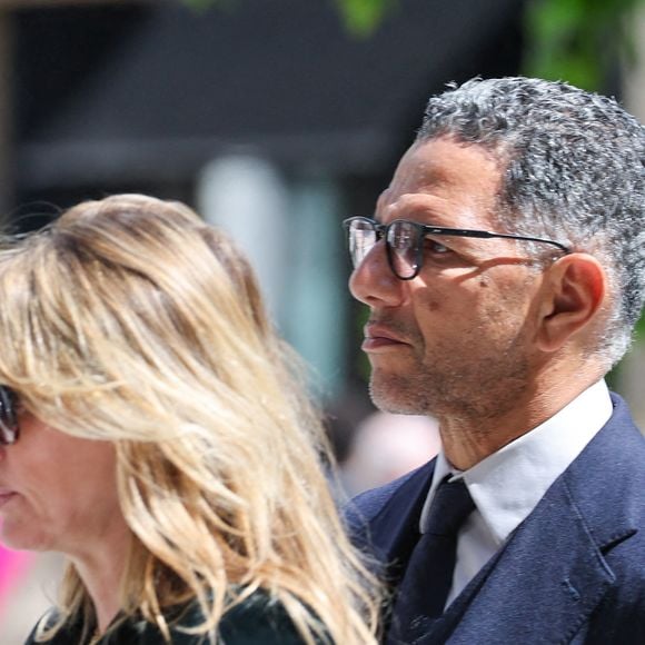 Sarah Poniatowski et son compagnon Roschdy Zem -  Arrivées aux obsèques du prince Jean-Stanislas Poniatowski en l'Eglise polonaise à Paris, France, le 29 avril 2024. © Jacovides-Moreau/Bestimage