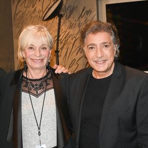 Frédéric François et sa femme Monique Vercauteren - People en backstage du concert événementt à l'Olympia à Paris le 30 octobre 2021 avant d'entamer une tournée début 2022. © Coadic Guirec/Bestimage