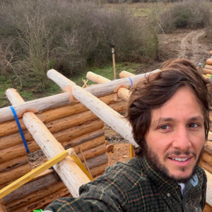 et justement, il est facile de recréer cette ambiance "trappeur chic" chez vous.

Selfie pris par Vianney sur son compte Instagram.