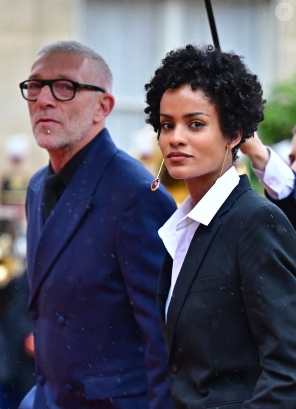 Vincent Cassel et sa compagne Narah Baptista - Arrivées des personnalités au dîner d'État en l'honneur du président brésilien et de sa femme au palais présidentiel de l'Élysée à Paris le 5 juin 2025.
© Christian Liewig / Bestimage