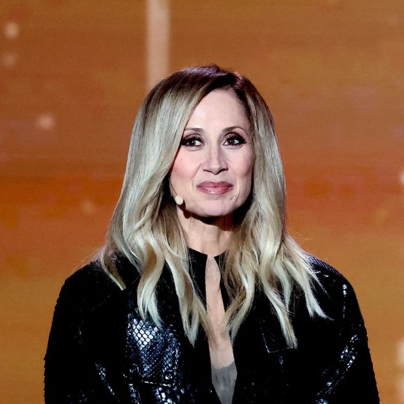 Exclusif - Lara Fabian lors de l'enregistrement de l'émission "La chanson secrète N°14", présentée par N.Aliagas et diffusée le 26 décembre sur TF1, consacrée à Lara Fabian à Paris le 10 décembre 2025. © Jacovides-Moreau/Bestimage