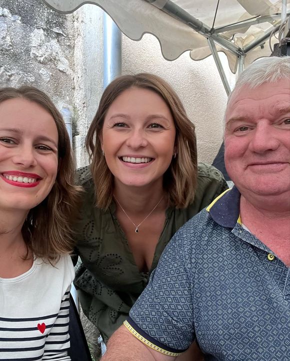 Julia et Ludovic de "L'amour est dans le pré" saison 19 ©Instagram - julia_adp19