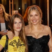 Sienna Miller sur le tapis rouge avec sa fille Marlowe, 14 ans : l'adolescente est le mélange parfait de l'actrice et de son ex connu