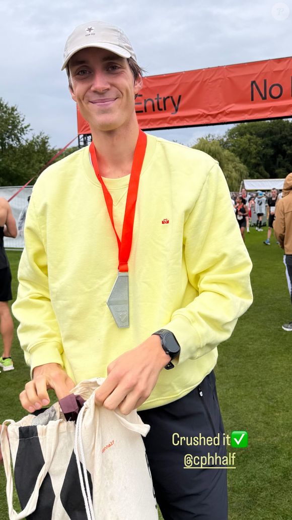 Alexandra de Hanovre partage une photo de son compagnon Ben Sylvester Strautmann lors du semi-marathon de Copenhague du dimanche 14 septembre 2025 © Instagram
