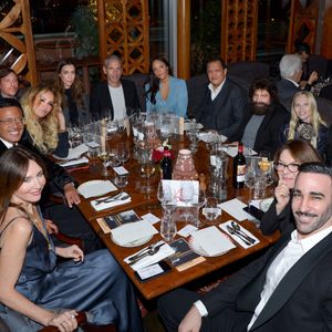 Avec plus de 200k sur le réseau social chinois, et 128k sur Instagram, le couple cumule des millions de vues sur leurs vidéos de bons plans food. 


Adil Rami, Elsa Zylberstein, Omar Harfouch, Adriana Karembeu, le prince Louis de Luxembourg et sa compagne Scarlett-Lauren Sirgue, Hassen Chalghoumi, Marek Halter, Jean-Claude Jitrois au dîner au restaurant Dar Mima lors du concert unique de O.Harfouch et son orchestre pour la paix à l'Institut du Monde Arabe à Paris le 3 février 2024.

© Rachid Bellak / Bestimage
