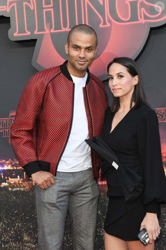Tony Parker et sa femme Axelle Francine à la première de la série Netflix "Stranger Things - Saison 3" au cinéma Le Grand Rex à Paris, le 4 juillet 2019.
© Guirec Coadic/Bestimage