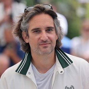 Producteur à succès du cinéma français, Dimitri Rassam enchaîne les triomphes en salle.

Dimitri Rassam - Photocall du film "13 Jours 13 Nuits" lors du 78ème Festival International du Film de Cannes.

© Jacovides-Moreau/Bestimage