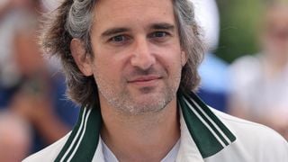 "J’ai pensé que ma carrière allait s’arrêter" : le producteur Dimitri Rassam, fils de Carole Bouquet, évoque ce moment où tout a basculé