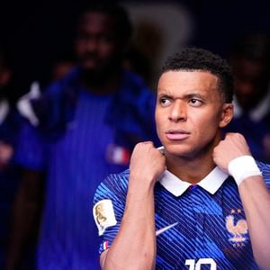 18 juillet 2026, Miami Gardens, Floride, États-Unis : le Français Kylian Mbappé au match entre la France à l'Angleterre au Miami Stadium, le 18 juillet 2026 à Miami Gardens, aux États-Unis. (Crédit photo : © Jose Breton/AFP7 via ZUMA Press / Bestimage Wire / Bestimage)