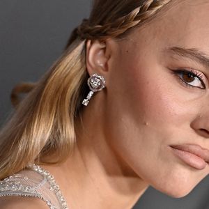 Lily-Rose Depp à l'avant-première du film "Nosferatu" à Hollywood le 12 décembre 2024