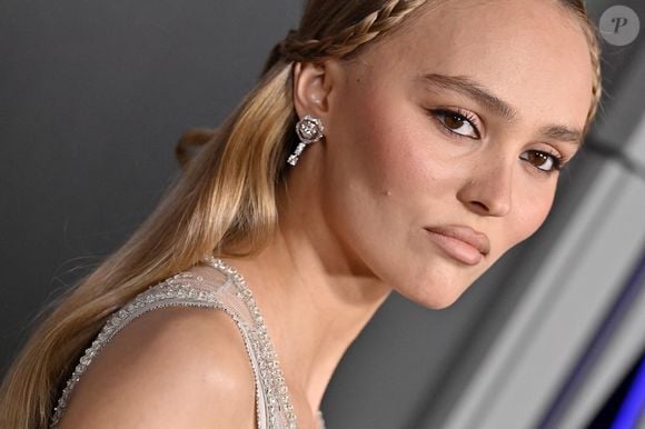 Lily-Rose Depp à l'avant-première du film "Nosferatu" à Hollywood le 12 décembre 2024