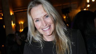 Estelle Lefébure ouvre les portes de chez elle, sa décoration ne laisse aucune place au hasard