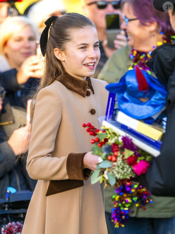 qu'elle partage avec une certaine princesse Charlotte. 

Sandringham, ROYAUME-UNI Les membres de la famille royale britannique assistent à l'office du matin de Noël à l'église St Mary Magdalene le 25 décembre 2025 à Sandringham, Norfolk.

Photo : Backgrid UK/ Bestimage
