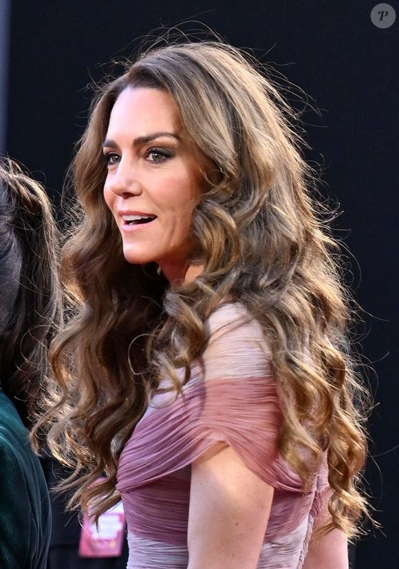 Catherine (Kate) Middleton, duchesse de Cambridge, au photocall des BAFTA (British Academy Film Awards) 2026 au Royal Festival Hall de Waterloo à Londres, Royaume Uni, le 22 février 2026. © Zak Hussein/Backgrid/Bestimage