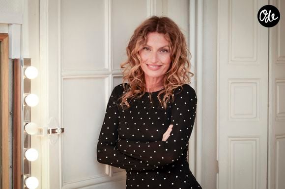 Elle explique aujourd'hui que son bonheur ne dépend plus forcément d'une vie de couple.

Aurélie Saada lors de l’enregistrement de l’émission "Le Grand Echiquier - Spéciale Serge Gainsbourg" présentée par C.Chazal et A.Manoukian et diffusée le 7 avril 2026 sur France 2, à Paris, France, le 17 septembre 2025.

© Jack Tribeca/Bestimage