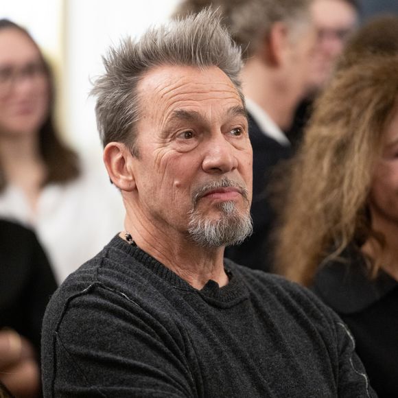 Florent Pagny - Cérémonie de la remise de la médaille de chevalier de l'ordre des arts et des lettres à Alexandre Kirchhoff, PDG du label Capitol Music France par R.Dati au Ministère de la Culture à Paris. © Cyril Moreau / Bestimage