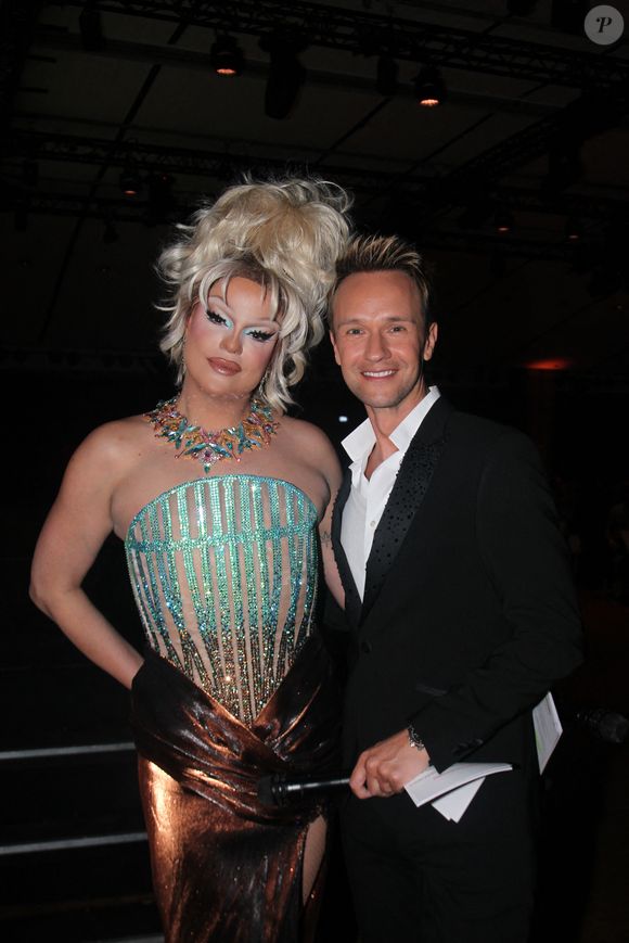 Exclusif - Nicky Doll et Cyril Féraud lors de la soirée des trente ans des Trophées de la nuit au Carrousel du Louvre à Paris le 13 janvier 2025.
© Philippe Baldini / Bestimage